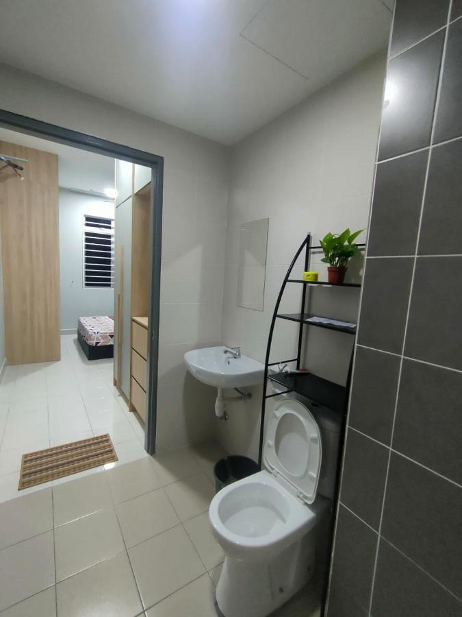 Pangsapuri Homestay Putrajaya (Zurinn's Homestay) *